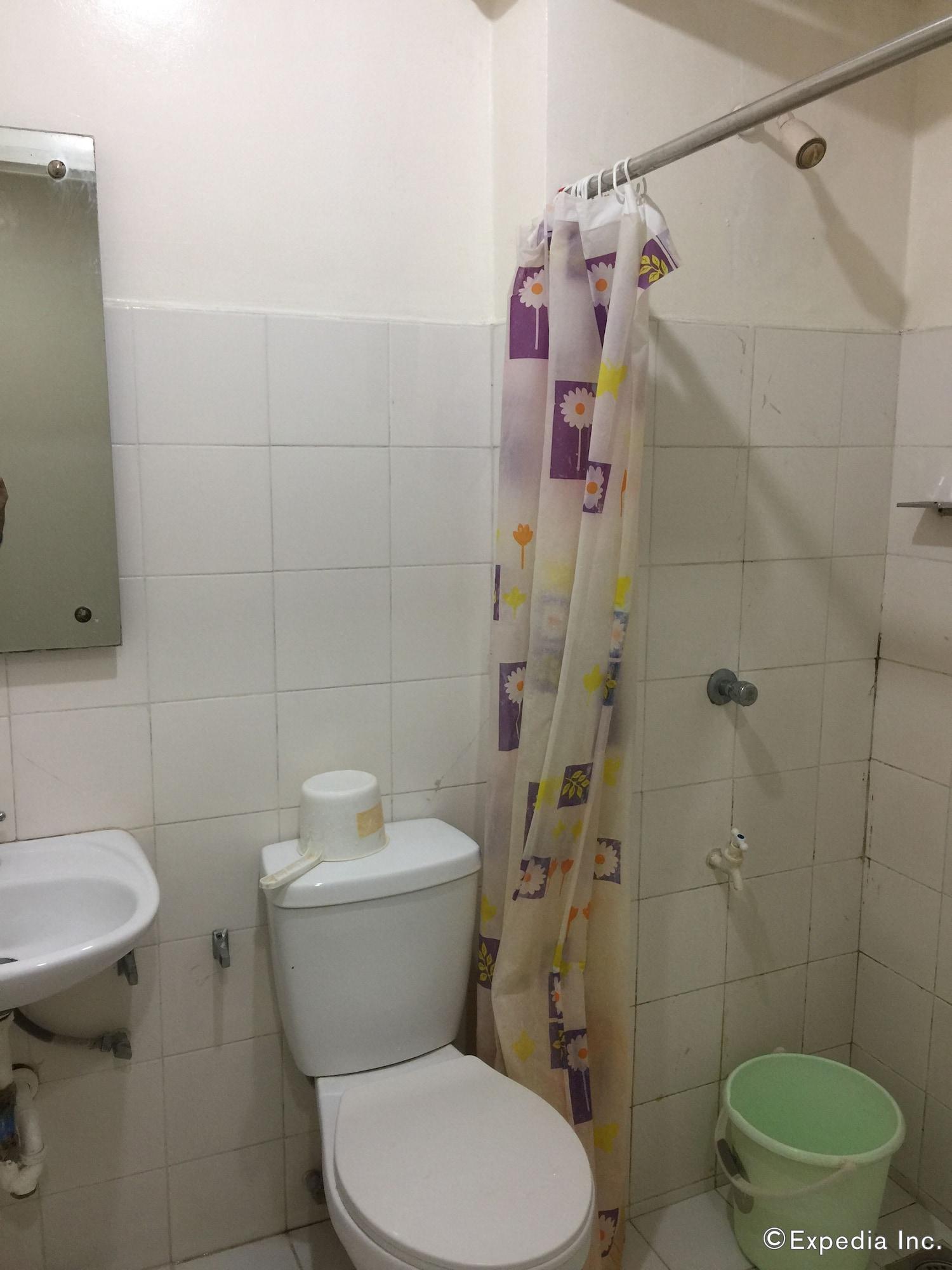טאגבילראן סיטי Constrell Pension House מראה חיצוני תמונה