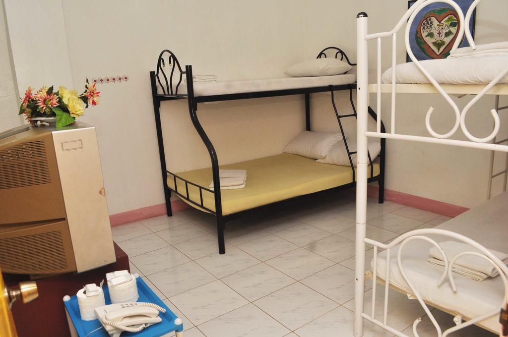 טאגבילראן סיטי Constrell Pension House מראה חיצוני תמונה