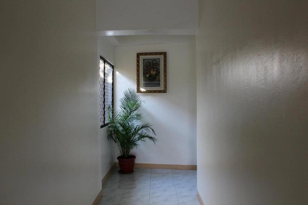 טאגבילראן סיטי Constrell Pension House מראה חיצוני תמונה